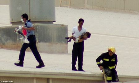 Cháy lớn tại trung tâm thương mại Qatar, 19 người chết