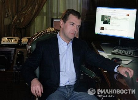 10 sở thích cá nhân của Tổng thống Nga Medvedev