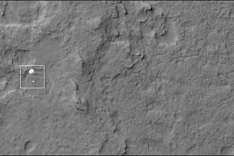 Các đụn cát tại Hố Lyot trên sao Hoả trong một bức ảnh chụp tháng 8/2008.