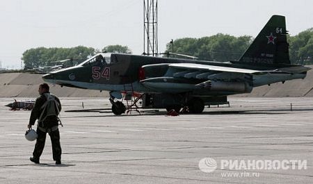 Máy bay tấn công 1 chỗ ngồi Sukhoi Su-25 SM (Frogfoot) được cải tiến.