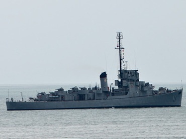 Trung Quốc phản ứng việc Philippines đưa Biển Đông ra LHQ - 1 Một tàu của Philippines trên Biển Đông.