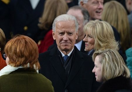 Ông Obama và phu nhân Jill tại lễ nhậm chức.