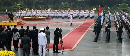 Lễ đón Thủ tướng Nhật Bản Shinzo Abe tại Hà Nội - 3 Lễ đón chính thức Thủ tướng Nhật Shinzo Abe