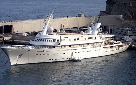 20. Atlantis II, dài 116m. Chủ sở hữu: Gia đình Niarchos tại Hi Lạp