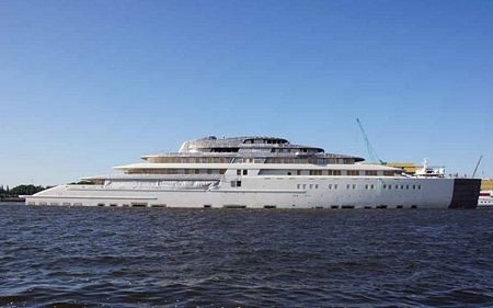 4. Al-Said, dài 155m. Chủ sở hữu: Quốc vương Qaboos của Oman