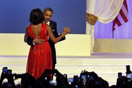 Tham gia buổi lễ còn có các quân nhân Mỹ và người thân của họ.