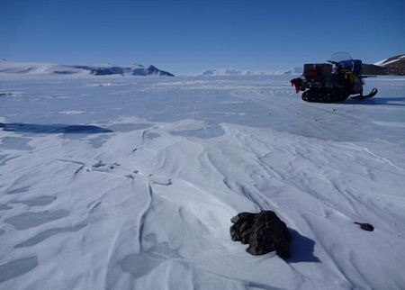 Săn lùng thiên thạch ở Nam Cực