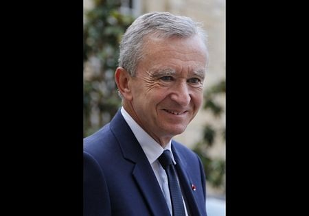10. Tỷ phú Pháp Bernard Arnault và gia đình. Tài sản: 29 tỷ USD.