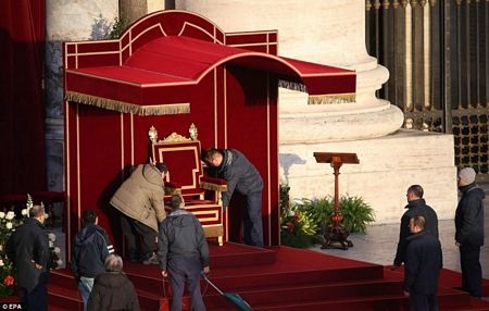 Vatican hồi hộp chờ Giáo hoàng Francis nhậm chức - 11 Vatican hồi hộp chờ giáo hoàng nhậm chức