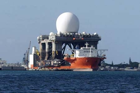 Triều Tiên liên tục di chuyển tên lửa, radar Mỹ sẵn sàng “trực chiến” - 2 Đài radar SBX của quân đội Mỹ.