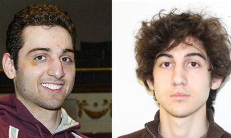 Hai nghi phạm Boston âm mưu nhiều vụ tấn công khác - 1 Tamerlan Tsarnaev (trái) và Dzhokhar.