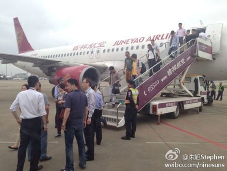 Chuyến bay mang số hiệu HO1111 của Juneyao Airlines cất cánh từ Thượng Hải phải quay trở lại.