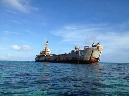 Toàn cảnh đối đầu Trung Quốc - Philippines ở Bãi Cỏ Mây - Trường Sa - 1 Toàn cảnh đối đầu Trung Quốc - Philippines ở Bãi Cỏ Mây - Trường Sa