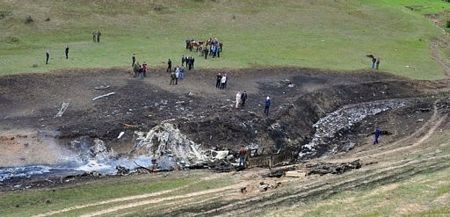 Máy bay tiếp liệu Mỹ phát nổ trên bầu trời Kyrgyzstan - 8 Xem video: