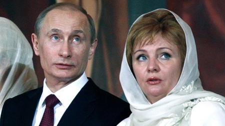 Putin không có kế hoạch tái hôn - 1 Tổng thống Putin và bà Lyudmila.