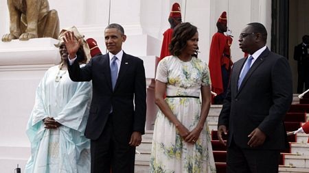Obama đưa cả nhà thăm bảo tàng nô lệ ở châu Phi - 17 Gia đình Obama thăm Nhà Nô lệ ở châu Phi