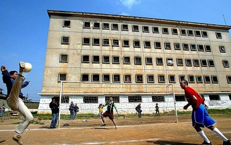 Những nhà tù khét tiếng nhất thế giới