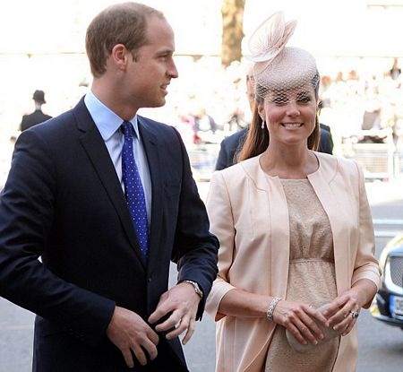 Người Anh phát sốt vì em bé hoàng gia