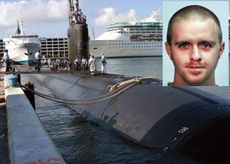 Casey James Fury đã cố tình phóng hỏa tàu ngầm Miami hồi năm ngoái.