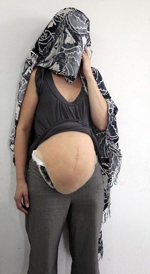 Công nương Anh Catherine rạng rỡ cùng chồng, Hoàng tử William, tham dự một sự kiện từ thiện.