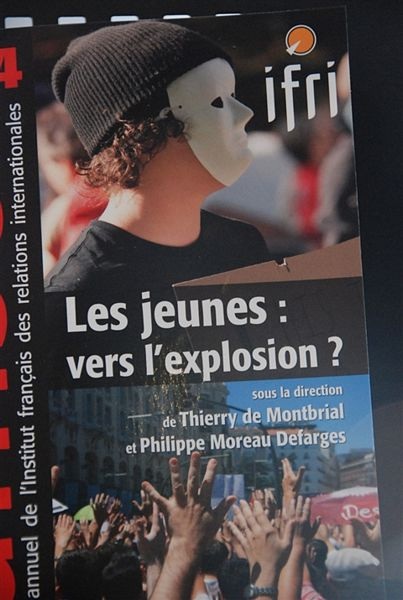 Thủ tướng Nguyễn Tấn Dũng gây ấn tượng tại IFRI - 8 Viện trưởng Thierry de Montbrial là tác giả của nhiều đầu sách giá trị.