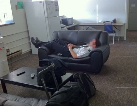 Một căn phòng khác tại sân bay LaGuardia.