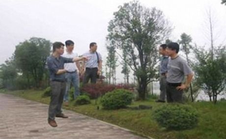 Ảnh chỉnh sửa ngớ ngẩn nhất của giới chức Trung Quốc - 5 Những bức ảnh chỉnh sửa ngớ ngẩn nhất của quan chức Trung Quốc