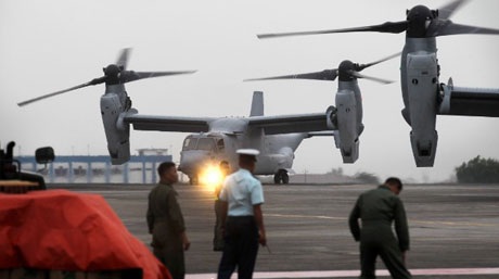 ... tàu tiếp tế USNS Charles Drew cũng được điều động cho chiến dịch cứu trợ tại Philippines.