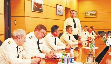 Tàu ngầm Hà Nội kết thúc giai đoạn thử nghiệm trên biển với kết quả xuất sắc.