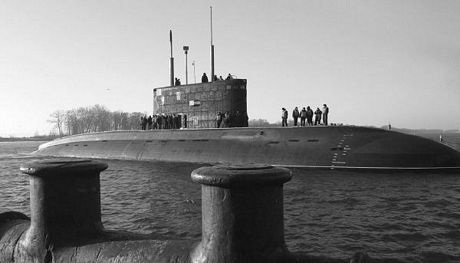 Tàu ngầm Hà Nội kết thúc giai đoạn thử nghiệm trên biển với kết quả xuất sắc.