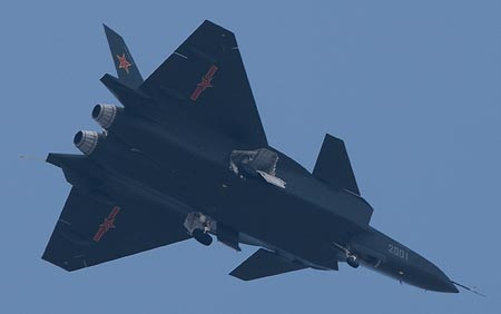 Báo Trung Quốc: Chiến đấu cơ tàng hình J-20 lộ 3 điểm yếu lớn - 1 Chiến đấu cơ tàng hình J-20 của Trung Quốc.