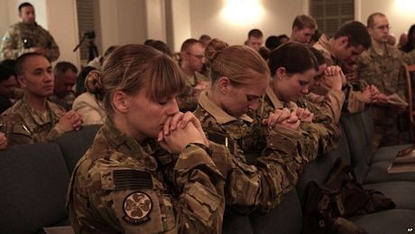 Giáng Sinh gõ cửa khắp thế giới