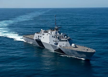 Chiến hạm tàng hình Mỹ tuần tra Biển Đông - 1 Tuần duyên hạm tàng hình USS Freedom.