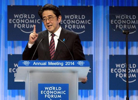 Thủ tướng Nhật Shinzo Abe hối thúc châu Á kiềm chế quân sự - 1 Thủ tướng Nhật phát biểu tại Diễn đàn Kinh tế Thế giới tại Davos, Thụy Sĩ.