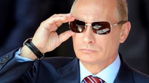 Vì sao Putin không cần súng ống với Ukraine? - 1 Vì sao Putin không cần súng ống với Ukraina?