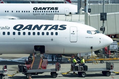 2 máy bay Qantas đụng nhau tại Los Angeles - 1 Qantas là hãng hàng không quốc gia của Úc.