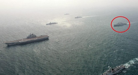 Hải đội Liêu Ninh và tàu đổ bộ tấn công Type 071