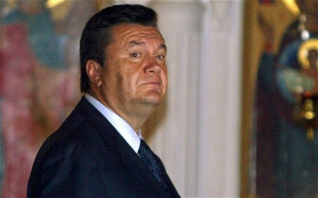 Báo Nga: Ông Yanukovych chạy tới "khu nghỉ dưỡng ở Mátxcơva" - 1 Tổng thống bị phế truất Viktor Yanukovych của Ukraine.