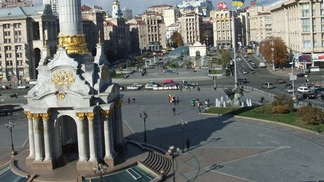Quảng trường Độc lập ở trung tâm thủ đô Kiev trước kia.