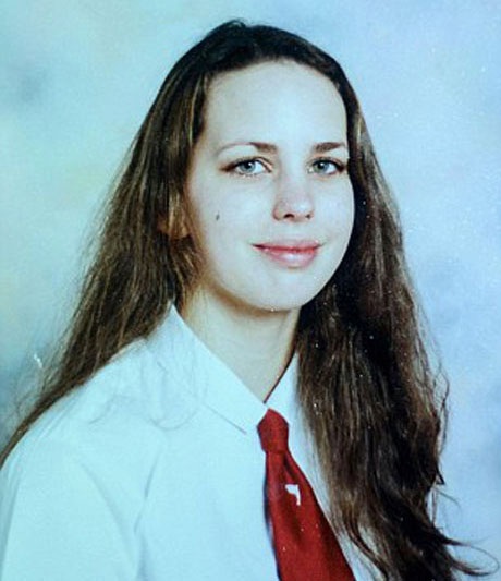 Hayley từng kém sắc khi còn thuở học sinh.