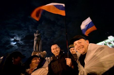 Phần lớn người Crimea muốn được sáp nhập vào Nga để có cuộc sống tốt đẹp hơn.