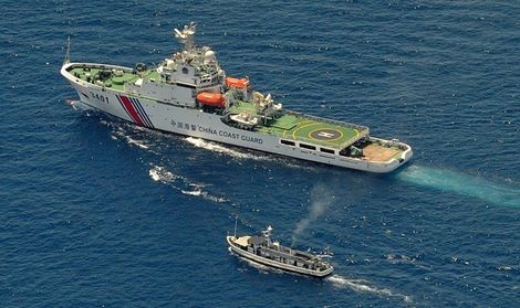 Cận cảnh cuộc đối đầu Trung Quốc - Philippines ở Bãi Cỏ Mây - 1 Cuộc rượt đuổi giữa tàu Philippines và tàu Trung Quốc