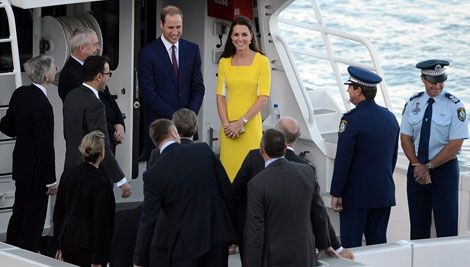 Hoàng tử William và Công nương cũng lên tàu để ngắm cảng Sydney.