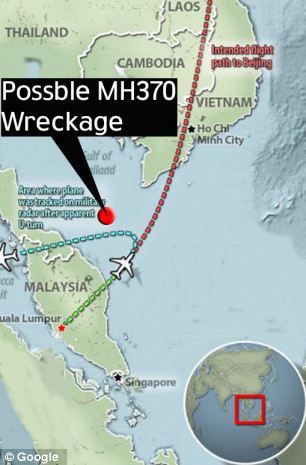 Phi công Mỹ khẳng định tìm thấy máy bay mất tích MH370 - 5 Điểm chấm đỏ là nơi ông Hoebel tin có xác máy bay MH370.