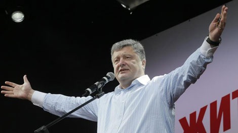 Ukraine tăng cường an ninh trước cuộc bầu cử tổng thống - 1 Doanh nhân Petro Poroshenko là một trong số các ứng cử viên tiềm năng của cuộc bầu cử tổng thống.