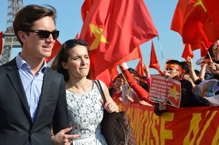 Biểu tình ở Pháp phản đối hành động sai trái của Trung Quốc