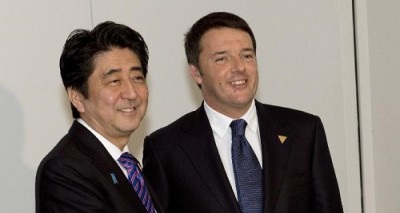 Thủ tướng Nhật Shinzo Abe và Thủ tướng Ý Matteo Renzi gặp nhau tại Rome ngày 6/6.