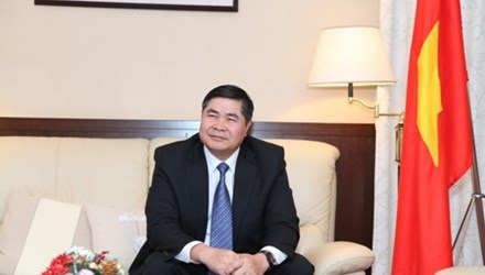 Đại sứ Việt Nam tại Nhật Bản Đoàn Xuân Hưng.