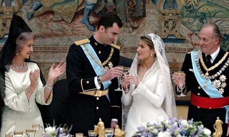 Chân dung vị vua tương lai của Tây Ban Nha - 3 Thái tử Felipe và Công nương Letizia kết hôn hồi năm 2004.