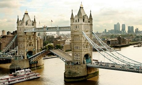 Hallstatt là một thị trấn tuyệt đẹp, tọa lạc tại vùng Oberosterreich của Áo.